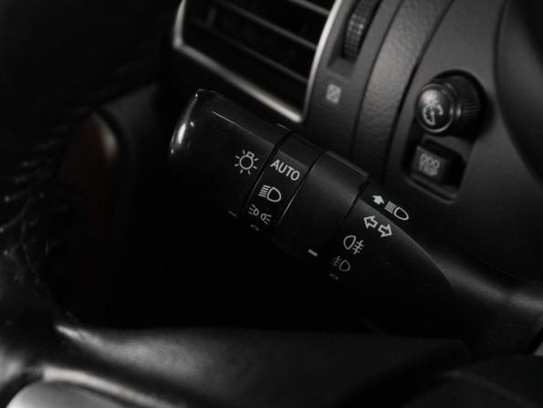 Toyota Land Cruiser Prado 150 Series Рестайлинг 1 с пробегом 2017 года, цена 3 549 000 рублей, 193126 км, внедорожник, Автокод Объявления