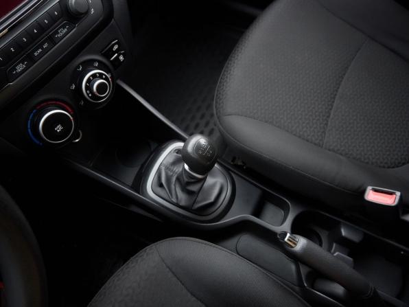 Kia Rio III с пробегом 2012 года, цена 730 000 рублей, 122000 км, хэтчбек, Автокод Объявления