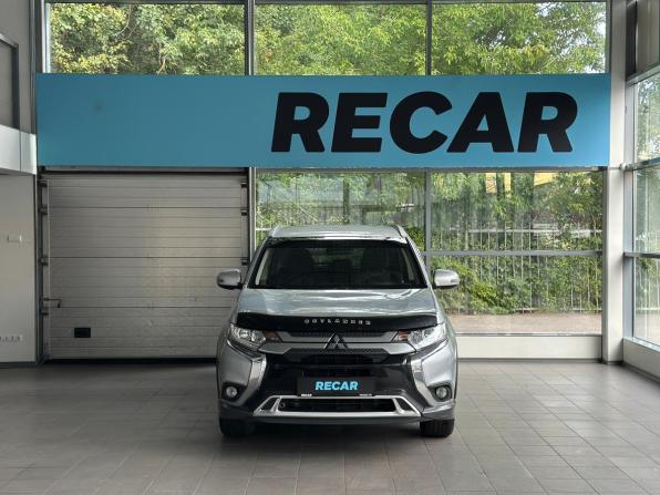 Mitsubishi Outlander III Рестайлинг 3 с пробегом 2020 года, цена 2 050 000 рублей, 106888 км, внедорожник, Автокод Объявления