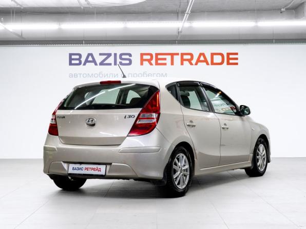 Hyundai i30 I Рестайлинг с пробегом 2011 года, цена 750 000 рублей, 220269 км, хэтчбек, Автокод Объявления