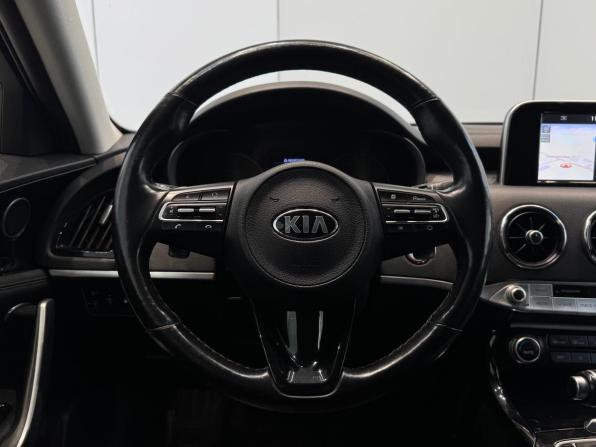 Kia Stinger I с пробегом 2018 года, цена 2 590 000 рублей, 73255 км, лифтбек, Автокод Объявления