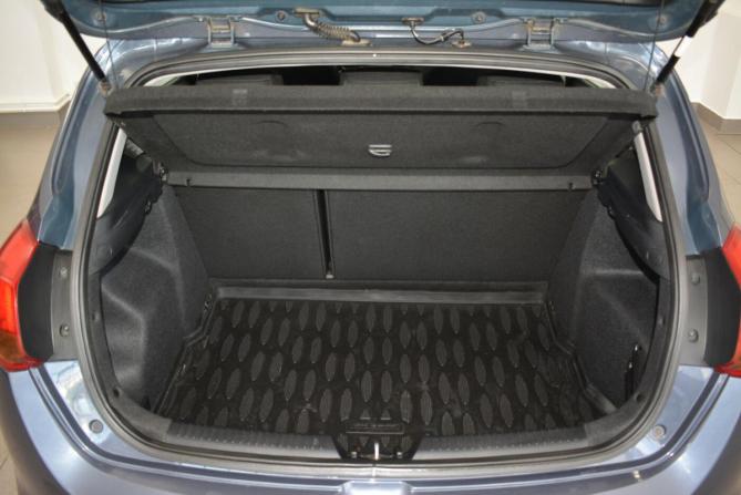 Kia Ceed II с пробегом 2014 года, цена 1 039 000 рублей, 120000 км, хэтчбек, Автокод Объявления