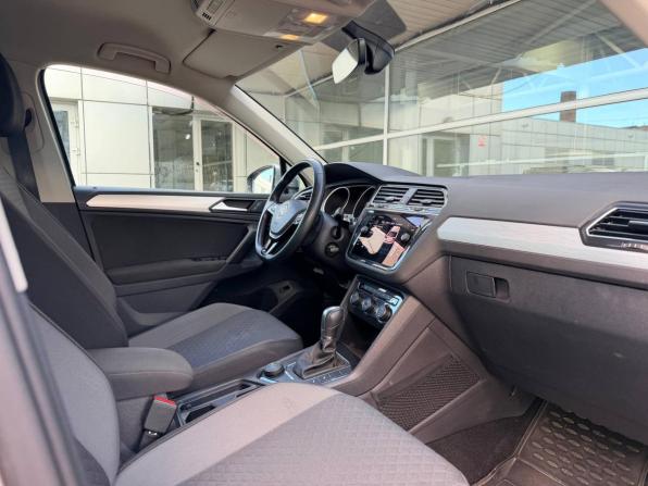 Volkswagen Tiguan II с пробегом 2018 года, цена 2 230 000 рублей, 83000 км, внедорожник, Автокод Объявления
