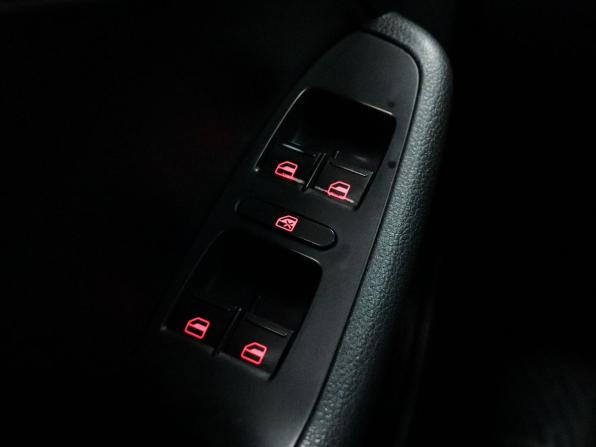 Volkswagen Jetta VI с пробегом 2012 года, цена 999 000 рублей, 192100 км, седан, Автокод Объявления