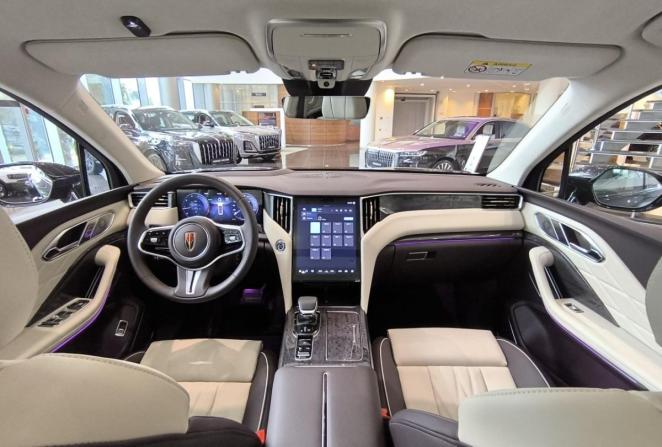 Новый Hongqi HS7 II 2025 года, цена 5 590 000 рублей, внедорожник, Автокод Объявления