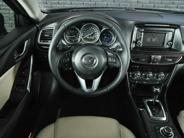 Mazda 6 III (GJ) с пробегом 2014 года, цена 1 800 000 рублей, 162564 км, седан, Автокод Объявления