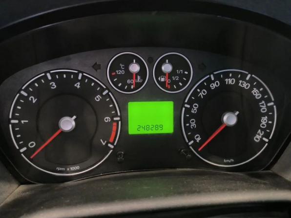 Ford Fusion I Рестайлинг с пробегом 2006 года, цена 319 000 рублей, 248289 км, хэтчбек, Автокод Объявления