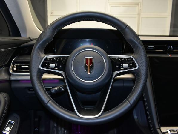 Hongqi H5 II с пробегом 2024 года, цена 3 280 000 рублей, 27497 км, седан, Автокод Объявления