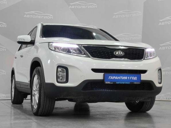 Kia Sorento II Рестайлинг с пробегом 2015 года, цена 1 880 000 рублей, 262250 км, внедорожник, Автокод Объявления