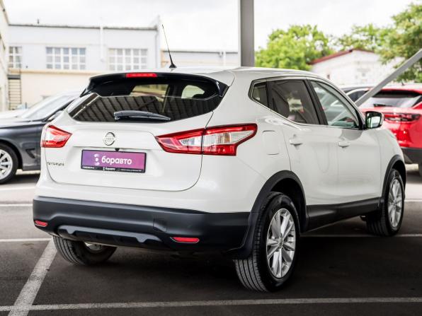 Nissan Qashqai II с пробегом 2016 года, цена 1 650 000 рублей, 110400 км, внедорожник, Автокод Объявления