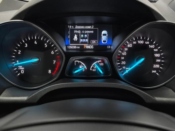 Ford Kuga II Рестайлинг с пробегом 2019 года, цена 1 570 000 рублей, 135000 км, внедорожник, Автокод Объявления