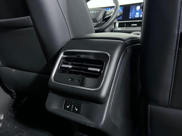Chery Tiggo 8 Pro Max I Рестайлинг с пробегом 2024 года, цена 2 220 000 рублей, 20446 км, внедорожник, Автокод Объявления