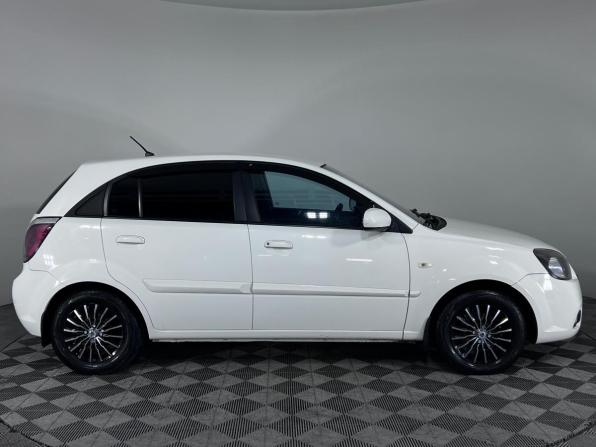 Kia Rio II Рестайлинг с пробегом 2011 года, цена 660 000 рублей, 202462 км, хэтчбек, Автокод Объявления
