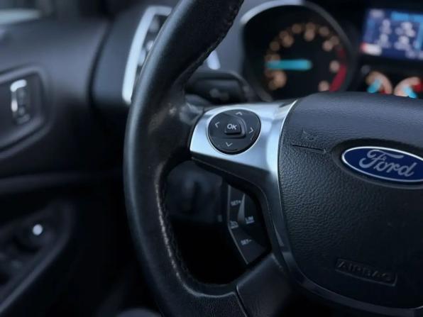 Ford Kuga II с пробегом 2014 года, цена 1 379 000 рублей, 81935 км, внедорожник, Автокод Объявления