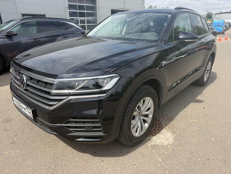 Volkswagen Touareg III Москва  - изображение 1