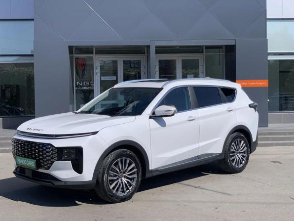 Soueast S07 с пробегом 2024 года, цена 3 195 000 рублей, 5000 км, внедорожник, Автокод Объявления