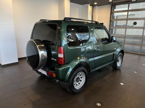 Suzuki Jimny III Рестайлинг 2 с пробегом 2013 года, цена 1 394 000 рублей, 106457 км, внедорожник, Автокод Объявления