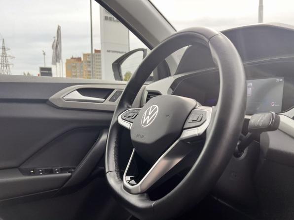 Volkswagen Taos I с пробегом 2022 года, цена 2 750 000 рублей, 80347 км, внедорожник, Автокод Объявления