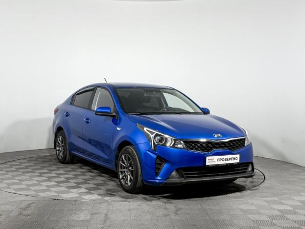 Kia Rio IV Рестайлинг с пробегом 2021 года, цена 1 390 000 рублей, 102000 км, седан, Автокод Объявления