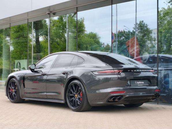 Porsche Panamera II с пробегом 2018 года, цена 8 650 000 рублей, 68686 км, фастбек, Автокод Объявления