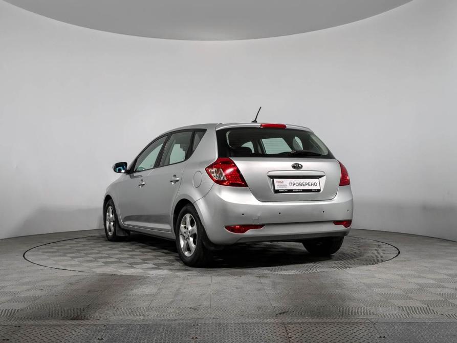 Kia Ceed I Рестайлинг Санкт-Петербург  - изображение 7