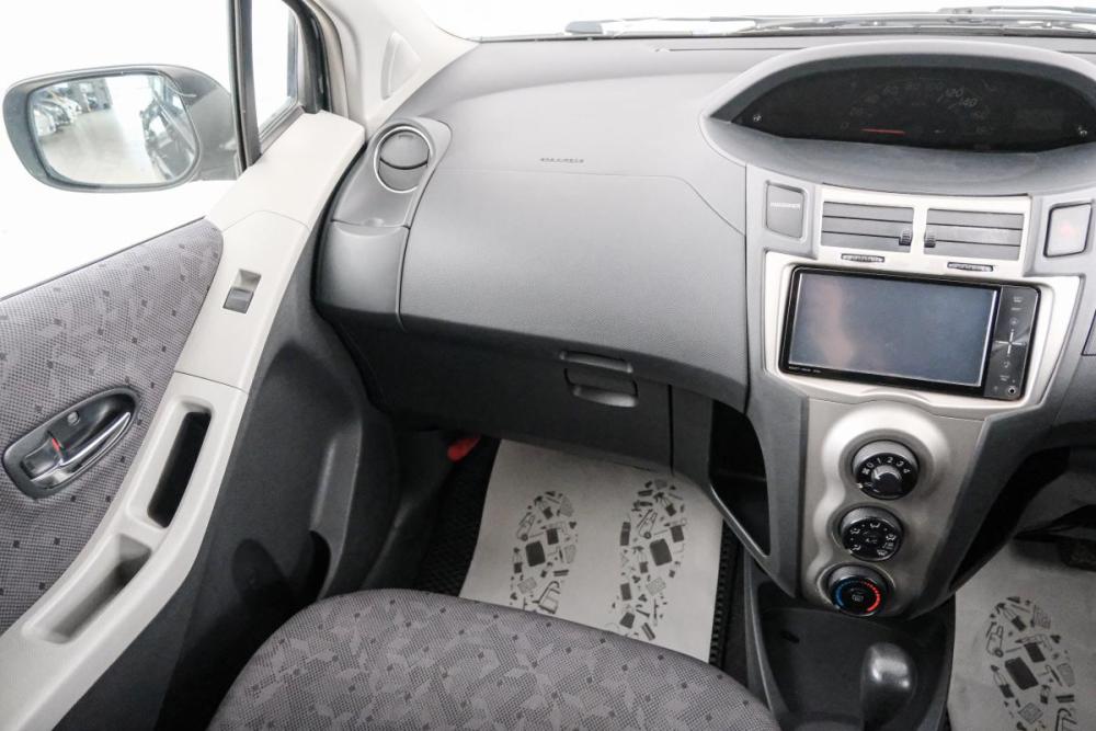 Toyota Vitz II (XP90) Красноярск  - изображение 12