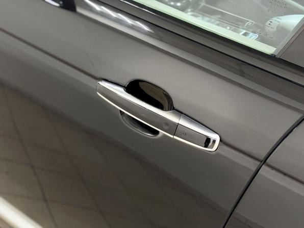 Land Rover Range Rover IV с пробегом 2014 года, цена 4 750 000 рублей, 109000 км, внедорожник, Автокод Объявления