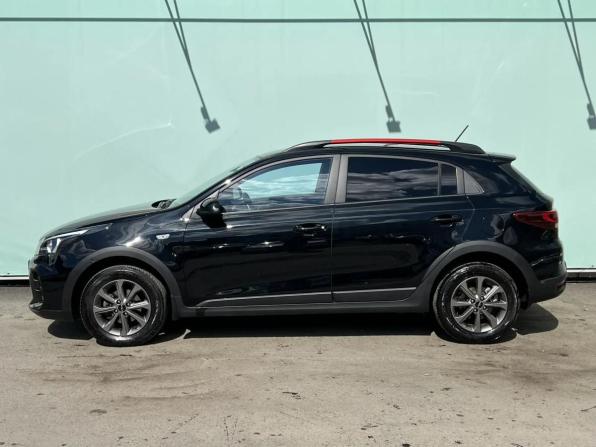Kia Rio IV Рестайлинг с пробегом 2022 года, цена 1 979 000 рублей, 30000 км, хэтчбек, Автокод Объявления