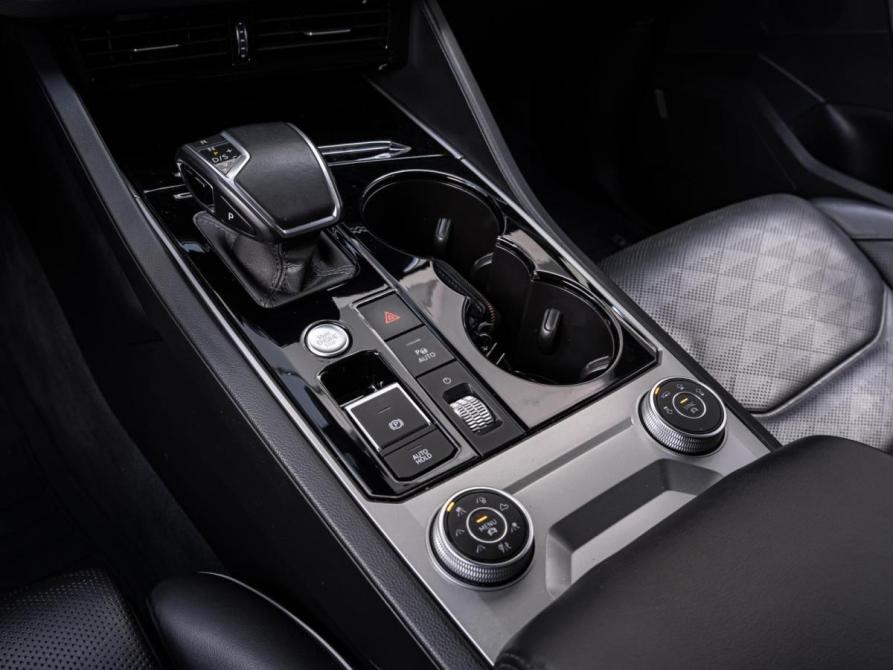 Volkswagen Touareg III Краснодар  - изображение 15