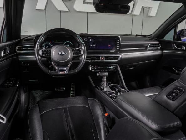 Kia K5 III с пробегом 2021 года, цена 2 499 000 рублей, 115128 км, седан, Автокод Объявления