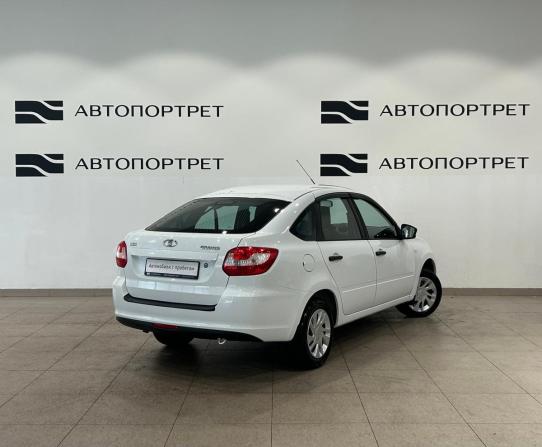 Lada (ВАЗ) Granta I с пробегом 2017 года, цена 549 000 рублей, 80696 км, лифтбек, Автокод Объявления
