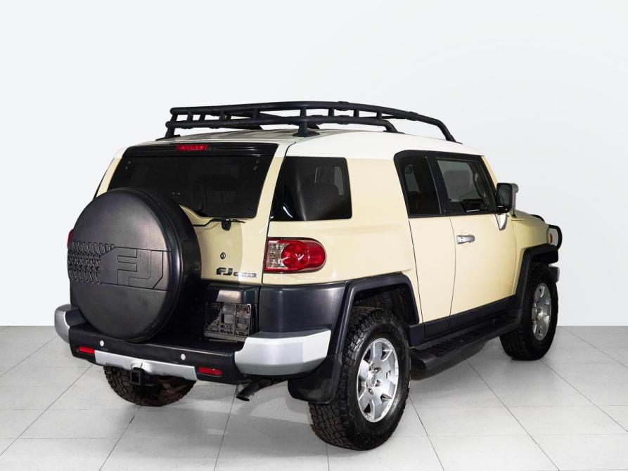 Toyota FJ Cruiser Казань  - изображение 4