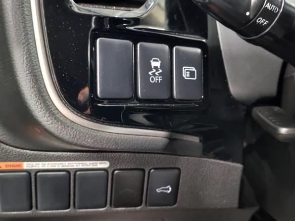 Mitsubishi Outlander III с пробегом 2013 года, цена 890 000 рублей, 281171 км, внедорожник, Автокод Объявления