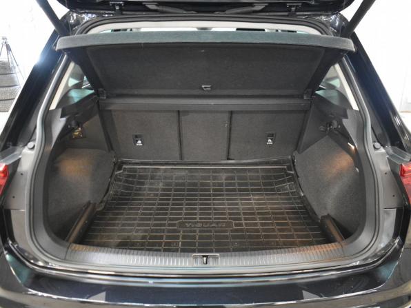 Volkswagen Tiguan II с пробегом 2020 года, цена 3 199 000 рублей, 87688 км, внедорожник, Автокод Объявления