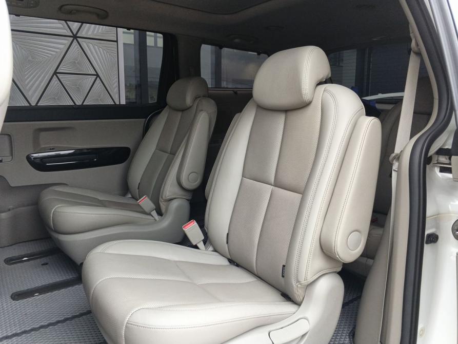 Kia Carnival III Москва  - изображение 26