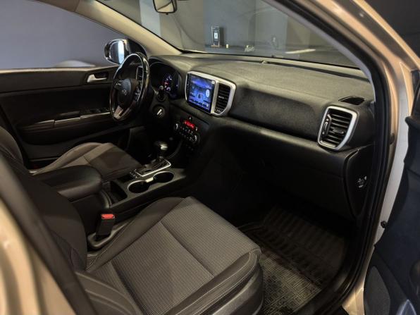 Kia Sportage IV с пробегом 2018 года, цена 1 870 000 рублей, 130106 км, внедорожник, Автокод Объявления