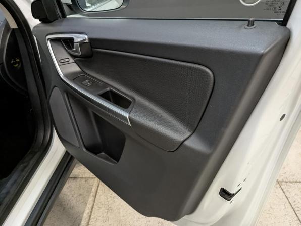 Volvo XC60 I с пробегом 2013 года, цена 2 250 000 рублей, 73000 км, внедорожник, Автокод Объявления