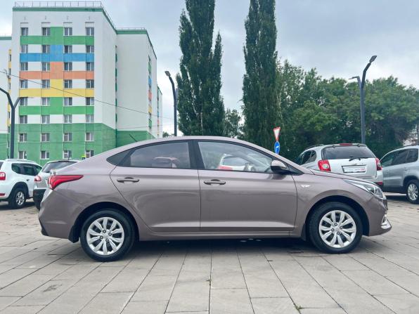 Hyundai Solaris II с пробегом 2018 года, цена 1 450 000 рублей, 114142 км, седан, Автокод Объявления