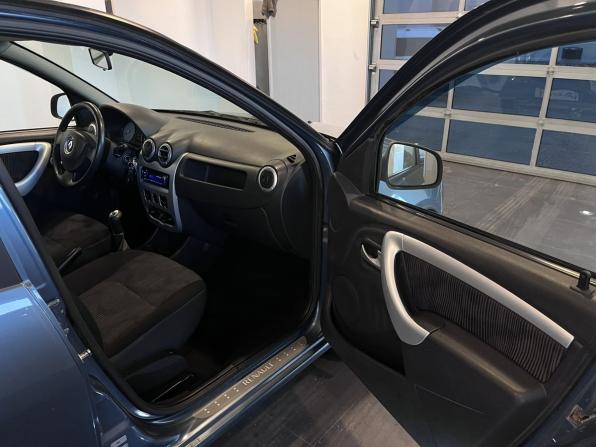 Renault Sandero I с пробегом 2013 года, цена 520 000 рублей, 201395 км, хэтчбек, Автокод Объявления