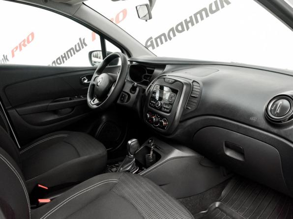Renault Kaptur I с пробегом 2017 года, цена 1 450 000 рублей, 28368 км, внедорожник, Автокод Объявления