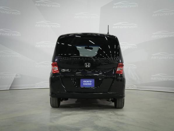 Honda Freed I Рестайлинг с пробегом 2011 года, цена 1 155 000 рублей, 139000 км, компактвэн, Автокод Объявления