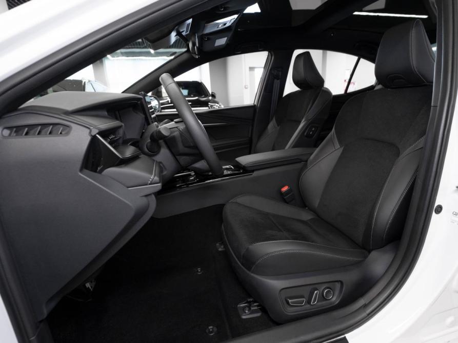 Toyota Camry IX (XV80) China Market Москва  - изображение 9