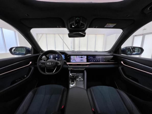 Geely Monjaro I с пробегом 2023 года, цена 3 240 000 рублей, 57600 км, внедорожник, Автокод Объявления