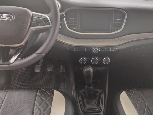 Lada (ВАЗ) Vesta I Рестайлинг (NG) с пробегом 2023 года, цена 1 399 000 рублей, 23456 км, седан, Автокод Объявления