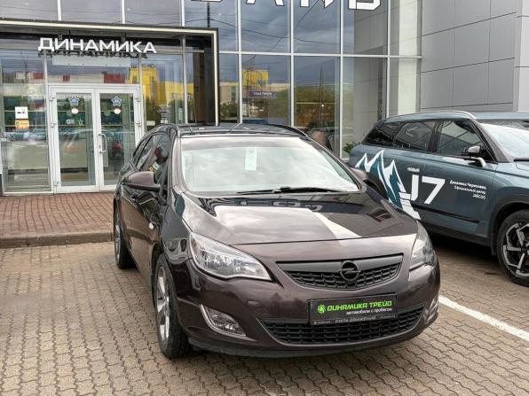 Opel Astra J с пробегом 2011 года, цена 681 000 рублей, 269042 км, универсал, Автокод Объявления