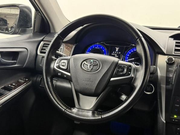 Toyota Camry VII (XV50) Рестайлинг с пробегом 2015 года, цена 2 330 000 рублей, 111766 км, седан, Автокод Объявления