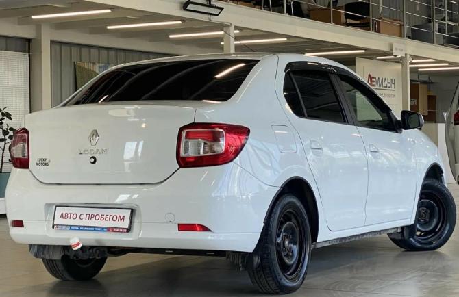 Renault Logan II Рестайлинг с пробегом 2021 года, цена 930 000 рублей, 112500 км, седан, Автокод Объявления