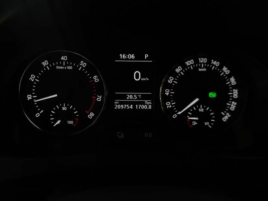 Skoda Rapid I Москва  - изображение 18