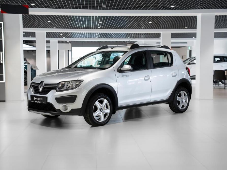 Renault Sandero II Москва  - изображение 1