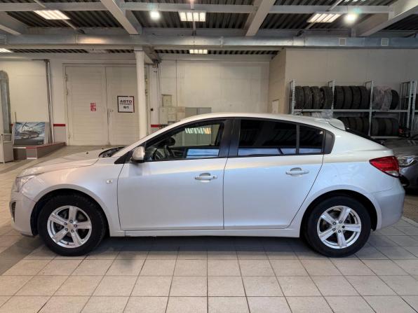 Chevrolet Cruze I Рестайлинг с пробегом 2013 года, цена 879 000 рублей, 132696 км, седан, Автокод Объявления